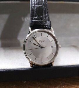 美品☆ロンジン LONGINES L4.677.4 グランドクラシック 腕時計 デイト 純正ブレス クォーツ メンズ ケース ギャランティカード付き 動作品