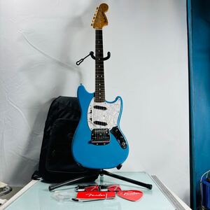 10 中古超美品　Fender MUSTANG フェンダー ムスタング JDシリアル ソフトケース付き 6弦 エレキギター 動作確認済 送:180