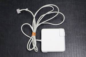 G4448 & Apple 85W MagSafe2 Power Adapter A1424 アップル ACアダプタ MacBookPro用 電源アダプタ(訳あり：写真 3&5枚目参考)