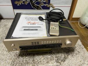 アキュフェーズ T-109Vチューナー