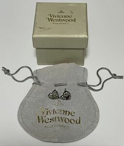 ○②Vivienne Westwood（ヴィヴィアンウエストウッド） ハートピアス シルバー アクセサリー 　1円〜