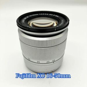 Fujifilm XC 16-50mm F3.5-5.6 OIS ズームカメラレンズ シルバー