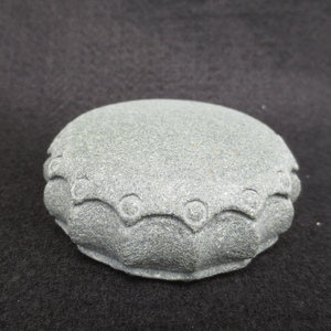 台座 台 コースター 茶器 花器 石の台 円形 丸い石 青石 G612