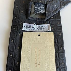 GIORGIO ARMANI(ジョルジオアルマーニ)黒格子点々ネクタイ新品　未使用　タグ付き