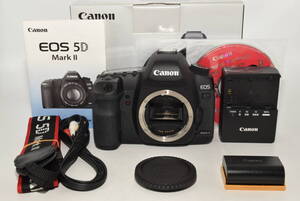 【760ショットの特上品】 Canon デジタル一眼レフカメラ EOS 5D MarkII ボディ　#7707