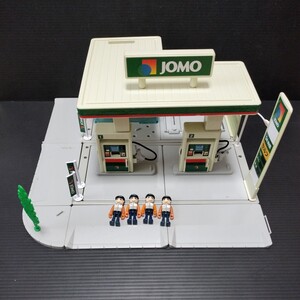 ● トミカタウン「JOMO」※一部に欠けあり　トミカ　ガソリンスタンド　ジョモ　プラキッズ