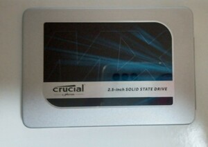 Crucial SSD MX300 275GB ネジつき