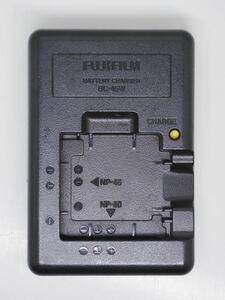 FUJIFILM 富士フイルム バッテリーチャージャー BC-45W