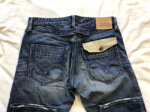 リーバイス Levi’s５２２　シンチバックジーンズ W３４L３２