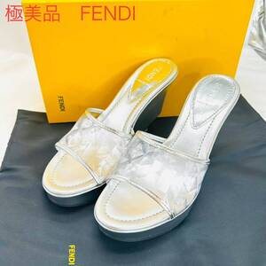 極美品　FENDI フェンディ　ミュール　サンダル　シルバー　ヒール