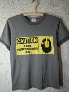 ｎ8936　レア　OLDGOLD　アメリカ製　90ｓ　vintage　ビンテージ　半袖　tシャツ　CAUTION　人気　送料格安