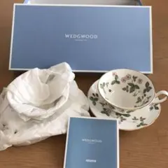 ウェッジウッド（Wedgwood）ワイルドストロベリー ティーカップ＆ソーサー