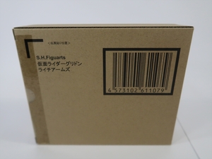 S.H.Figuarts 仮面ライダーグリドン ライチアームズ 鎧武外伝 仮面ライダーグリドンVS仮面ライダーブラーボ より S.H.フィギュアーツｆ9