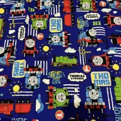 きかんしゃトーマス　はぎれ　布　生地　約113x105cm コッカ　ハンドメイド