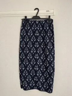 TAN DAMASK PATTERN SKIRT ニットスカート　ネイビー