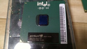 【識別カ】★ まとめ落札歓迎 ★ Intel インテル プロセッサー Pentium3 III 800 MHz 256 KB FSB133 MHz その2