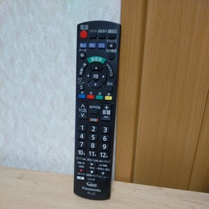 送料無料即決　 Panasonic N2QAYB001091 (TH32F350 TH-43F300 TH-32F300 TH-43E300 TH-32E300 TH-24E300 など)リモコン　動作保証