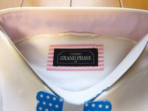 ☆送料無料！表示価格で落札☆美品☆GRAND PHASE ボタンダウンオックスフォード ロングスリーブ長袖シャツ オフホワイト Ｍ クリーニング済