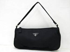 ◆美品◆PRADA プラダ◆三角ロゴプレート◆ナイロン◆アクセサリーポーチ ミニ ハンド バッグ◆ブラック シルバー金具◆イタリア製◆A5456