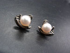 MIKIMOTO ミキモト アコヤ真珠 アコヤパール 本真珠 約0.8mm ネジバネ式 イヤリング アクセサリー レディース シルバー系 DG8041