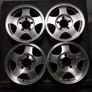 管理番号：S11-69【４本価格】【16x5.5J 5x139.7 ET+22 ハブ108】スズキ純正・ジムニー等・色：シルバー・直接引取・適格請求書発行可能