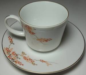 昭和期　紅葉図　上品　コーヒーカップ&ソーサー　希少手 