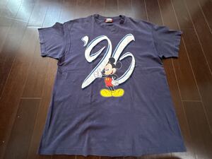 ＜ディズニーランド/ミッキーマウス＞1996年ヴィンテージTシャツ アメリカ製 シングルステッチ XLサイズ