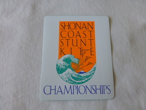 SHONAN COAST STUNT KITE CHAMPIONSHIPS ステッカー SHONAN COAST STUNT KITE CHAMPIONSHIPS 湘南 カイト 凧 hokusai 浪裏 北斎ウェイブ