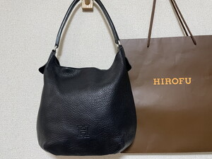 ●１３８００円即決・送料込み●　　★人気の黒★　　HIROFU ヒロフ　ワンショルダー　レザーバッグ 