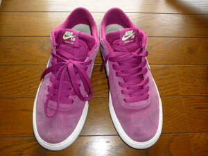 即決・送料込★NIKE ナイキ★スエード革スニーカーSB WMNS BRUIN LOW SBズーム ブルイン ロー AJ1440-600★エンジx白 US9(26cm)