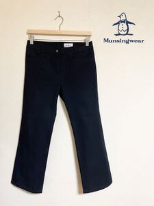 【良品】 Munsingwear golf マンシングウェア ゴルフ ウェアー レディース パンツ ボトムス サイズ9 黒 デサント SL8079 