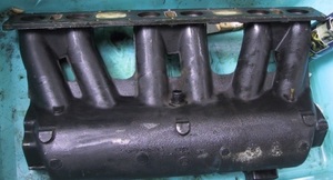 jaguar ジャガー XJ6 4.2 SR3 インテークマニホールドアッシー　Intake manifold