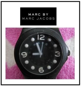 ◆マークジェイコブス MARC BY MARC JACOBS◆艶消しブラック 腕時計 ◆２万４千円の品