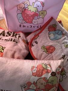 すみっコぐらし！可愛い！愛らしい！新品！収納トートバック付き！シングルサイズ！ふわり軽く暖か！毛布＆敷パッド＆枕！3点セット可愛い