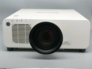 中古品　プロジェクター/Panasonic/PT-RZ660/ビジネスプロジェクター/WUXGA6000lm/ (固定短焦点レンズ付き：ET-DLE060）送料無料