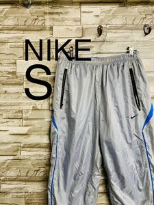 NIKE ナイキ ハーフパンツ S ナイロンパンツ スポーツ ウィンドブレーカー ハーフ ウェア