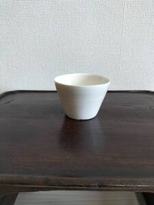 【本物保証・極美品】黒田泰蔵『白磁蕎麦猪口（フリーカップ）』／民芸島岡達三人間国宝濱田庄司益子茶碗湯呑合田好道李朝坂田和實魯山人