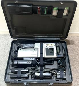 ソニー SONY　Video8 PRO　８ミリビデオカメラ　CCD-V100　バッテリー　専用ケース付