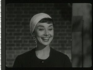 35㎜フィルム ×3コマ 「麗しのサブリナ」 ⑪ 1954年　オードリー ヘップバーン