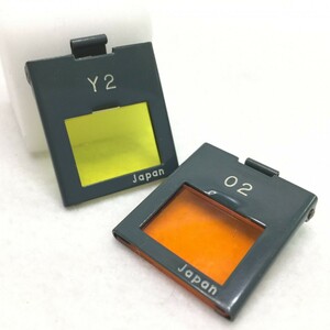 YASHICA Y16 FILTERS ヤシカ 16mmフィルムカメラ「Y16」用 クリップフィルター2枚セット Y2 O2 コントラスト効果 現状品 ／ 03-00645