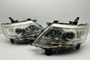 割れ無 日産 セレナ C25 CC25 ハイウェイスター 後期 ヘッドライト 左右セット キセノン HID KOITO 100-24921 (W184)