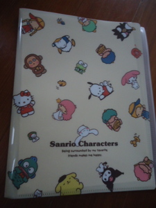 サンリオキャラクターズ　ファスナー付６ポケットクリアファイル/ファイル：ハンギョドン/ゴロピカドン/ペックル/けろっぴ他:2016年製