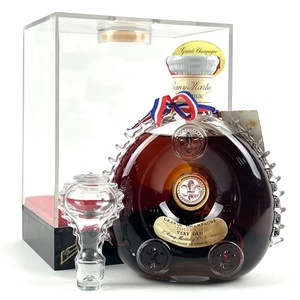 レミーマルタン REMY MARTIN ルイ13世 ベリーオールド バカラボトル 700ml ブランデー コニャック 【古酒】