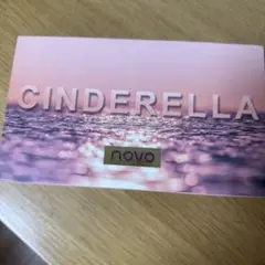 novo アイシャドウパレット CINDERELLA