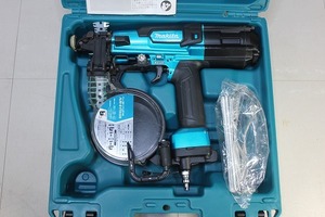 ジャンク　中古 マキタ　AR411HR　高圧エアビス打ち機　makita 41㎜