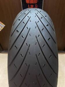 中古MCタイヤ 2022年製造 METZELER ROADTEC 01 180/55ZR17 メッツラー ロードテック 180 55 17 4522 A3352