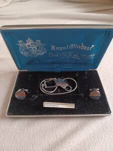 ☆ネクタイピン☆カフス☆キーチェーン☆セット☆Royal Windsor☆ORIGINAL GIFT SET FOR GENTLEMAN☆LONDON ENGLAND☆