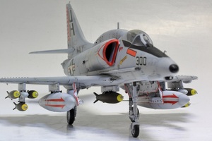 1/48 ハセガワ　A-4F スカイホーク　塗装済み完成品