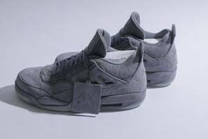 【新品】Air Jordan 4 Retro KAWS 930155 003