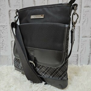 美品●BURBERRY BLACK LABEL バーバリーブラックレーベル ショルダーバッグ サコッシュ ノバチェック キャンバスナイロンxレザー ブラック 